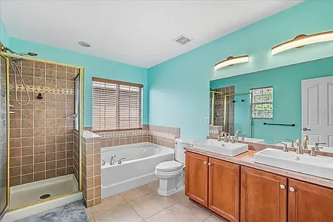 4 bed, 2702 sqft, $2,600 — Photo 3