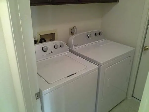 4027 W Sharon Ave — Photo 10