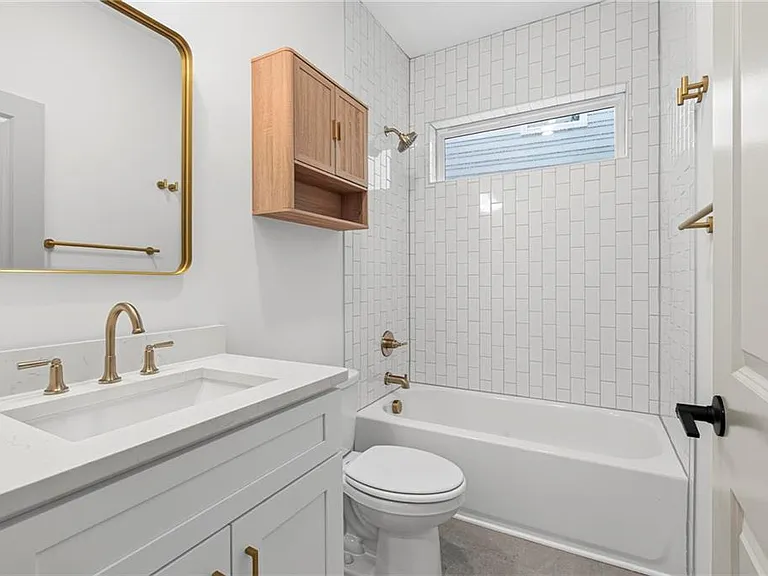 122 Hilltop Dr SW — Photo 14