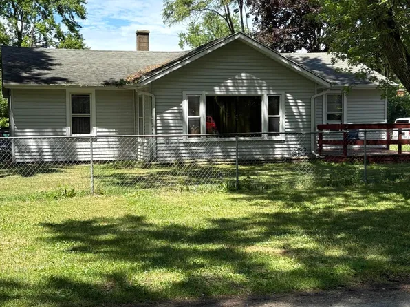 1993 Taube Ave, Benton Harbor, MI 49022
