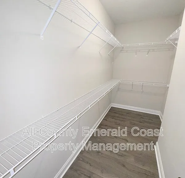 282 Magnolia St — Photo 36