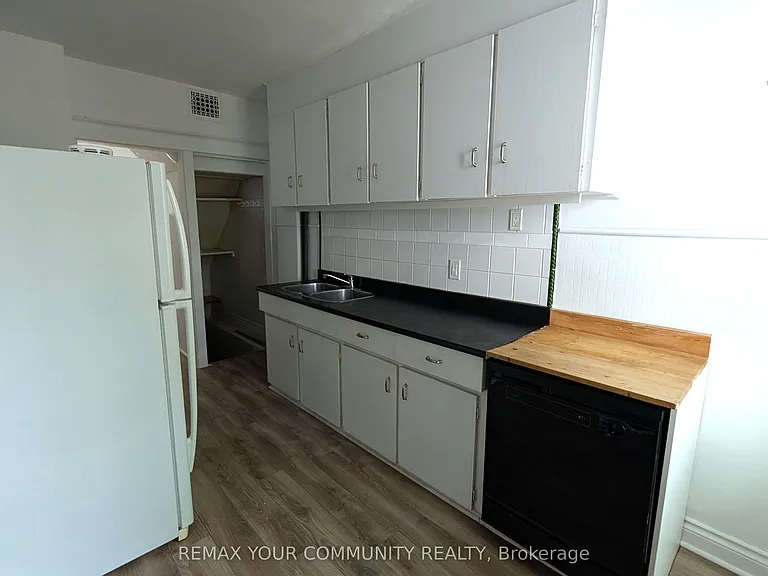 186 Roslin Ave #M4N-1Z6 — Photo 8