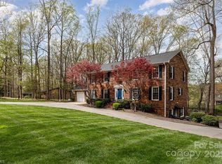 748 Saint Cloud Dr, Statesville, NC 28625