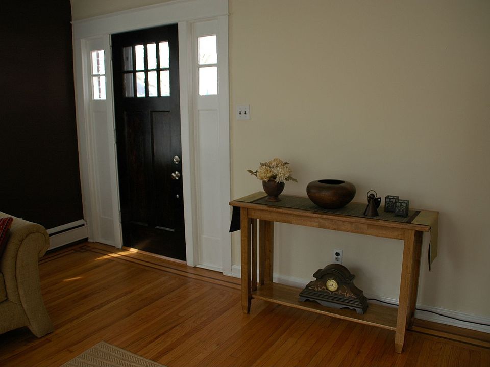 Living Room Entry