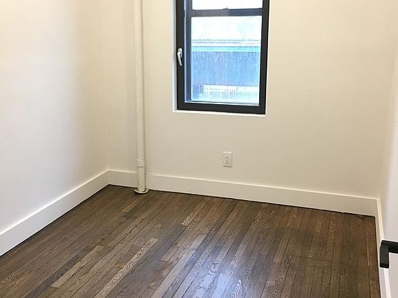 2nd image of 3139 Broadway #4