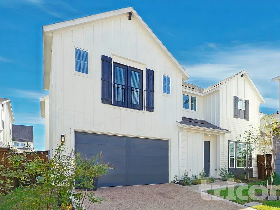 714 Lacewing Dr