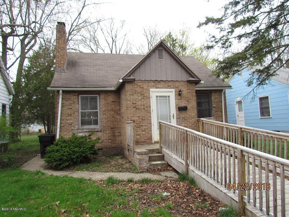 1st image of 1166 Jennings Ave