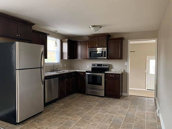 5th image of 5041 Collinwood Dr