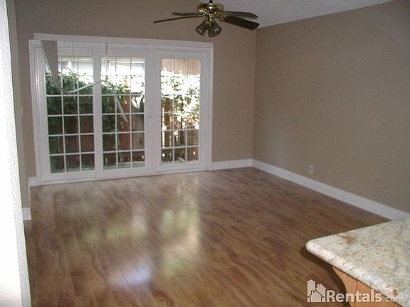 Dining prior to new paint