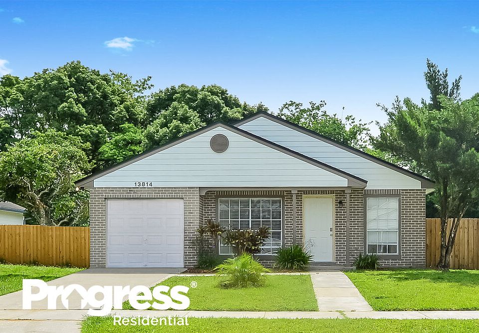 1st image of 13814 Countryplace Dr