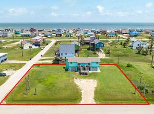 403 Fort Velasco Dr, Surfside Beach, TX 77541