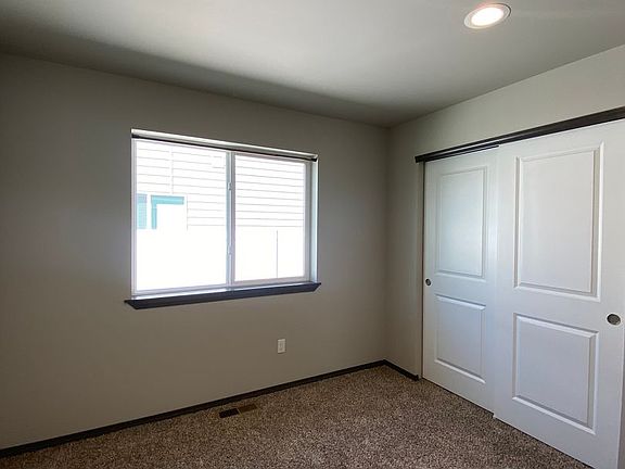 4th image of 2339 SE Sage Brooke Rd