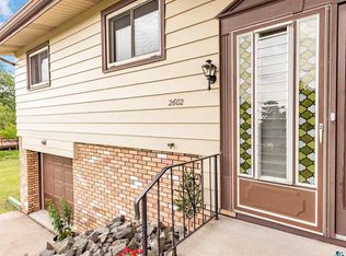 2602 Nanticoke St, Duluth, MN 55811