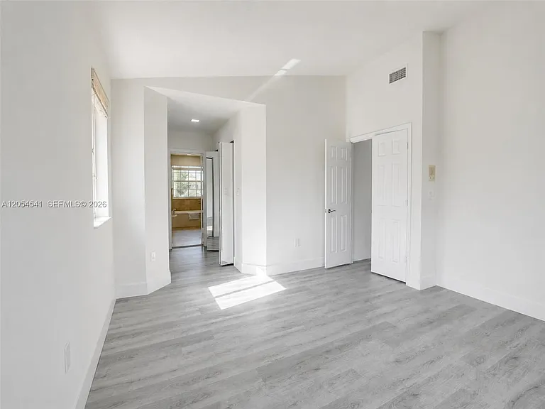 10956 NW 73rd St — Photo 23