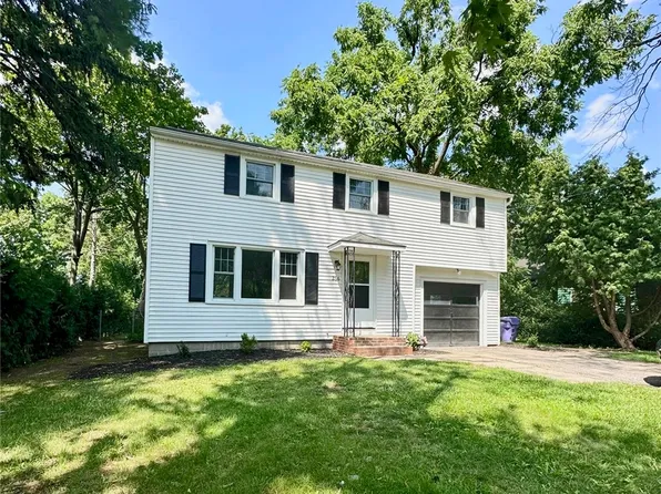 266 Glen Rd, Rochester, NY 14610