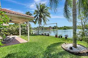 4450 Banyan Trails Dr — Photo 9