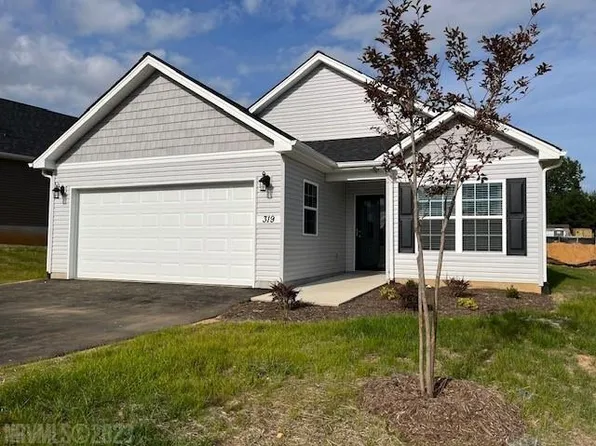 319 Jeffries Dr, Radford, VA 24141