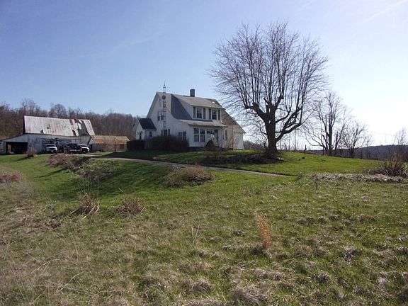 5th image of 204 Beath Ln