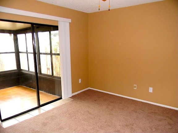 2nd image of 1414 Drayton Ct