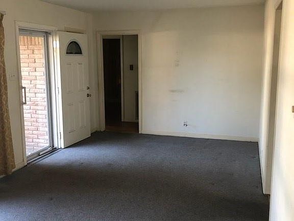 2nd image of 6841 Concho St