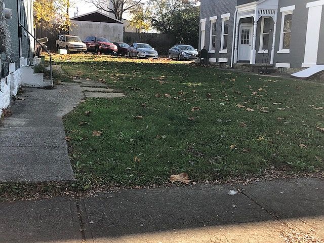 2nd image of 1616 Banklick St