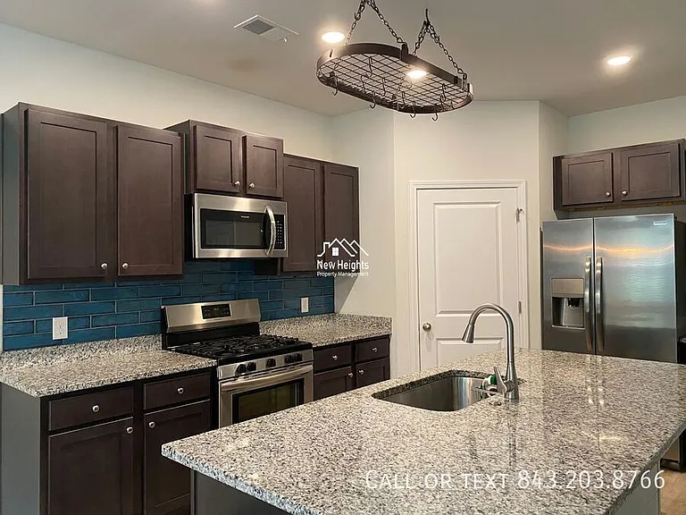 2641 Alamanda Dr — Photo 6