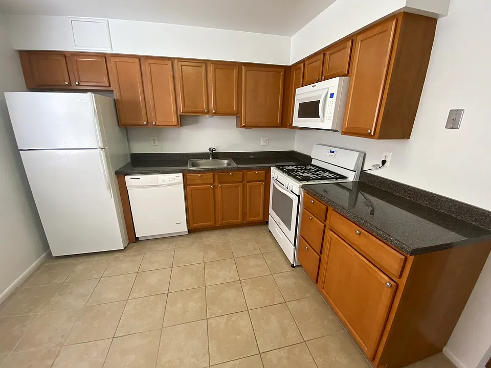 414 Fountain St #12