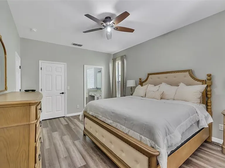 2801 Lido Key Ct — Photo 17