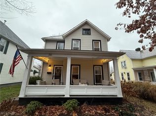 711 6th St, Marietta, OH