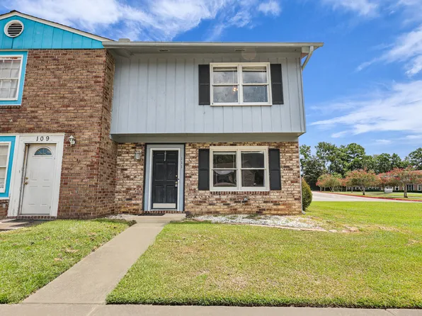 111 Bassett Ct, Goose Creek, SC 29445
