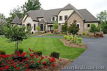 1st image of 15 Bridle Ln