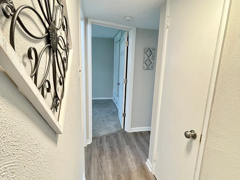 1740 Hanover St — Photo 27
