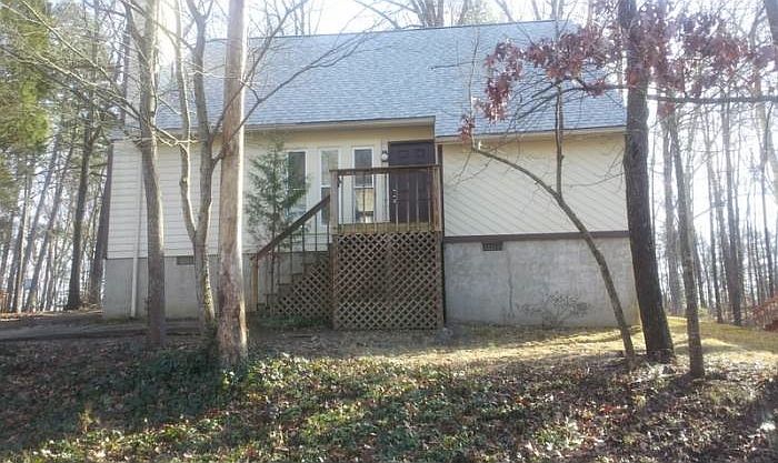 1st image of 7906 Briardale Dr