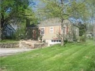 6909 Hawthorne Ave, Raytown, MO 64133