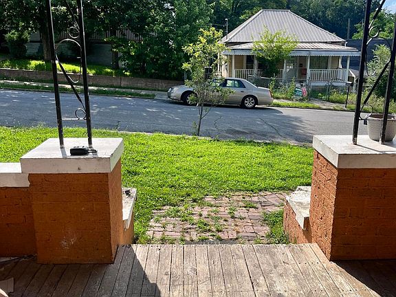 4th image of 4512 Highland Ave