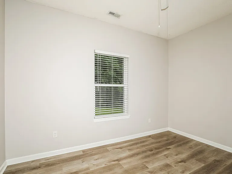 5810 Long Lake Ln — Photo 11