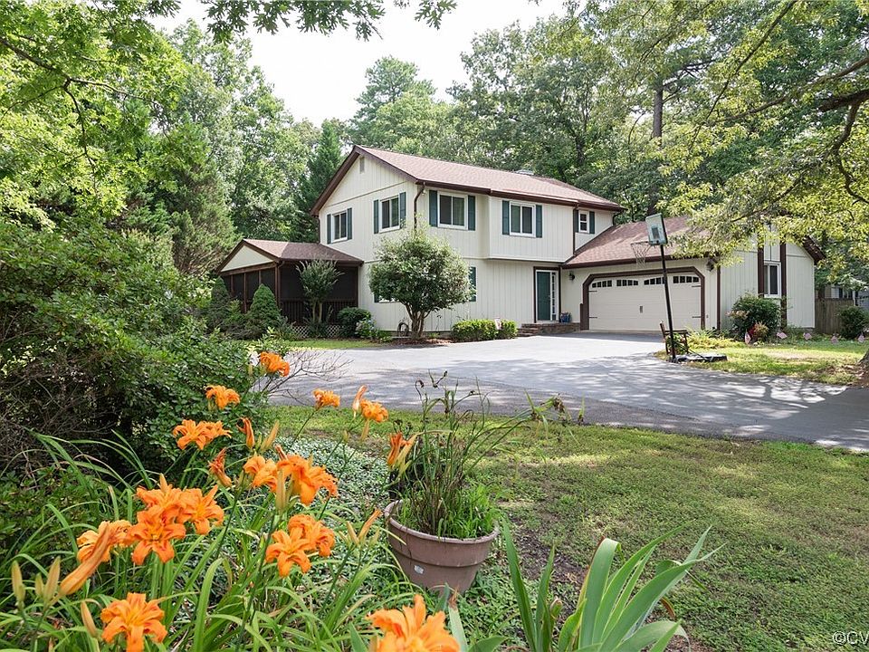 1st image of 3731 Horseshoe Dr