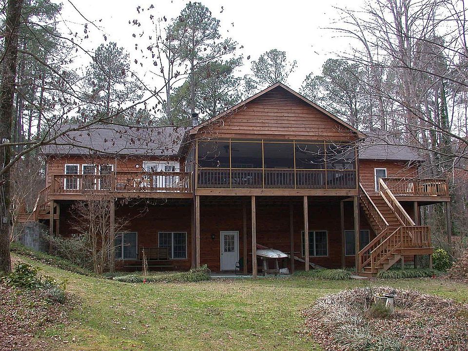 1st image of 133 Waterfront Dr