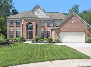3865 Clear View St NE, Grand Rapids, MI 49546