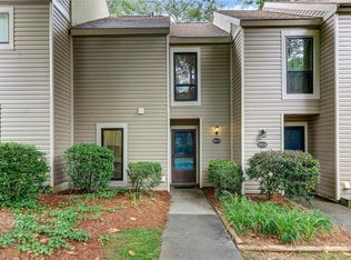 301 E Village Ln, Greensboro, NC 27409