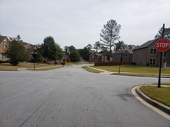 4th image of 3748 Bayberry Way
