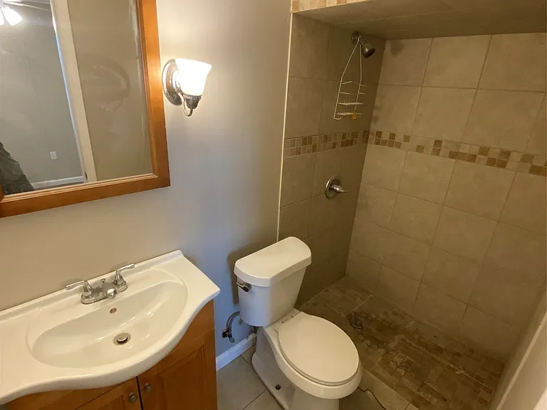 3540 Farwood Dr — Photo 15