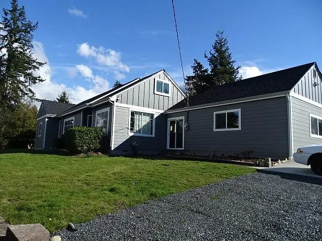 2012 Lakeway Dr — Photo 8