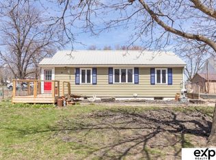 118 W 6th St, Mead, NE 68041
