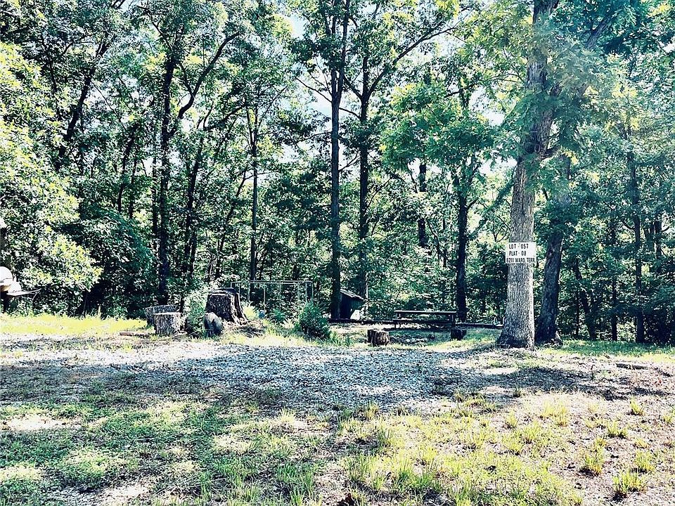 2nd image of 6211 Ward Ter