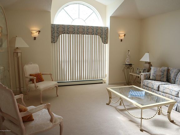 5th image of 6 Napoli Ct