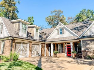 349 Willow Pointe Dr, Lagrange, GA 30240