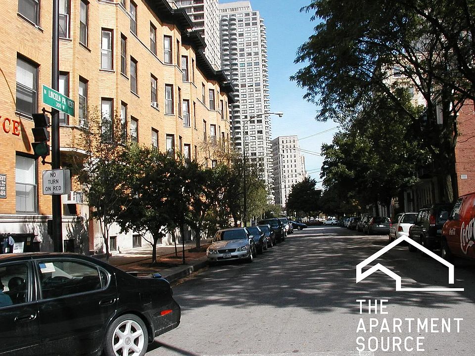 1st image of 1909 N Lincoln Park W #1N