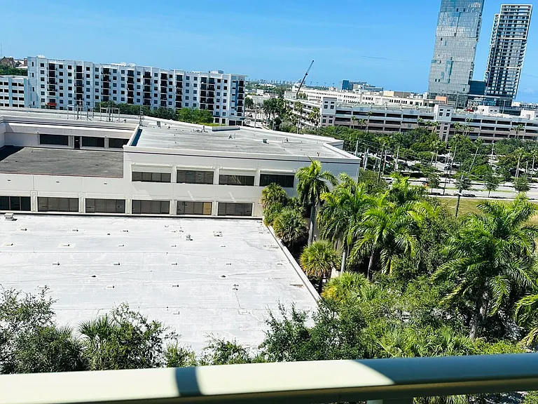 610 Clematis St #808 — Photo 39