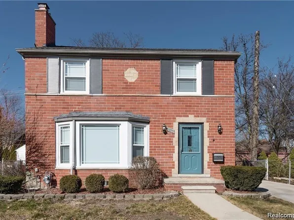 1101 Claremont St, Dearborn, MI 48124